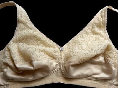 Jodee Surgical Balanced Fit Mastectomy Bra Lacy Soft Cup Inside Pocket 40B Cream - Thumbnail 5