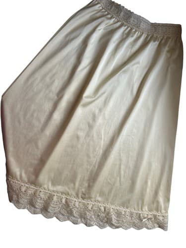 Vintage Olga Secret Hug Half Slip Skirt Yellow Cream Lingerie Sheer Lace Waist - Thumbnail 6