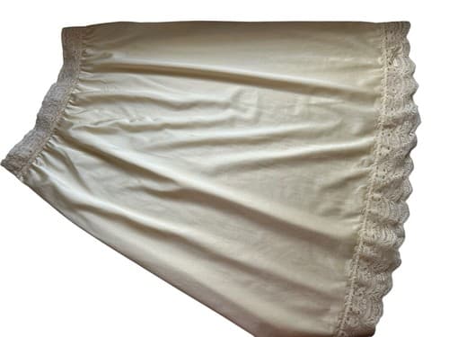 Vintage Olga Secret Hug Half Slip Skirt Yellow Cream Lingerie Sheer Lace Waist - Thumbnail 4