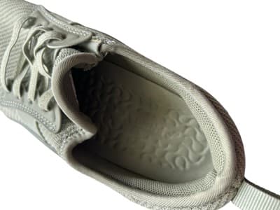 Women’s FREELY Slip On Tennis shoes Sneakers Excellent Mint Condition - Thumbnail 6