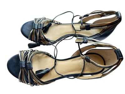 VINCE CAMUTO 8 Metallic Gold & Silver Tassel Tie Leg Shoes Heels Old Money Class - Thumbnail 7