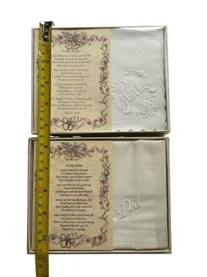 $40 Vintage Wedding Gift Mother & Dad New In Box Handkerchiefs Embroidered Heart - Thumbnail 4