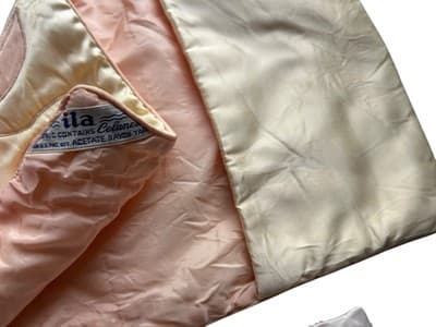 Vintage Lingerie Bag Hosiery Set Pearls Pastel Peach Satin 1940’s 1950’s Travel - Thumbnail 7