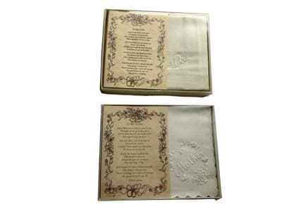 $40 Vintage Wedding Gift Mother & Dad New In Box Handkerchiefs Embroidered Heart - Thumbnail 2