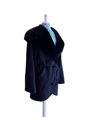 Vintage Union Label Faux Fur/Velvety Huge Hood Wool Fairycore Slouch Coat Med - Thumbnail 8