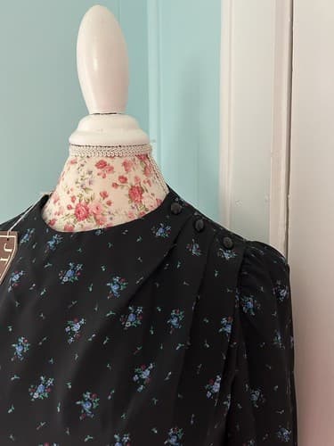 Vintage 1980’s Floral Blouse Cropped Crop Top Black & Blue Puffed Sleeve Nwt 10 - Thumbnail 2