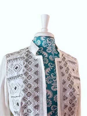 M White House Black Market White Cotton Linen Jacket Beaded Fitted Embroidered - Thumbnail 2