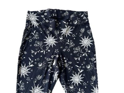 Chicos Celestial Leggings Black Stretch Star Moon Women’s Pants - Thumbnail 5