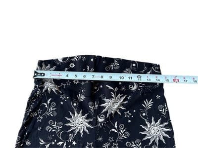 Chicos Celestial Leggings Black Stretch Star Moon Women’s Pants - Thumbnail 4