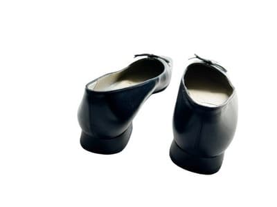 7.5N Vintage Talbots Navy Blue Leather Classic Elegant Shoes Low Heel Preppy - Thumbnail 2