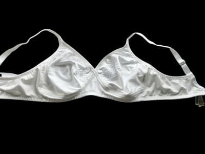 Marks And Spencer White Bra 38C Wire Free Embroidered Cups Cotton Blend Wireless - Thumbnail 3