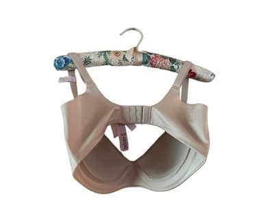 34DD Victoria’s Secret Nude Beige Bra Soft Comfort Lingerie NWOT New - Thumbnail 2