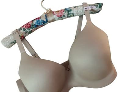 34DD Victoria’s Secret Nude Beige Bra Soft Comfort Lingerie NWOT New - Thumbnail 3