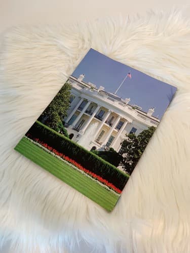 RECALLED NEWSWEEK MADAM PRESIDENT HILLARY CLINTON MAGAZINE COMMEMORATIVE EDITION - Thumbnail 8