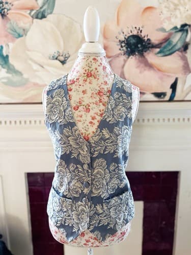 Vintage Women’s Blue Vest By Carol Antone Shabby Romantic Chic Brocade Satin M - Thumbnail 5