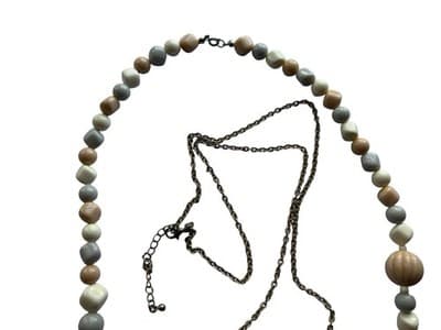 Vintage 1970’s Set Of 2 Boho LEAF Beaded Plastic Boho Long Jewelry Gold Taupe - Thumbnail 6