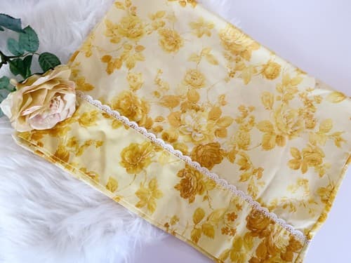 Vintage Pillowcase 1960’s White Yellow Roses Floral Mid Century By Cannon - Thumbnail 2