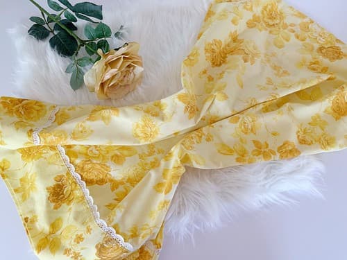 Vintage Pillowcase 1960’s White Yellow Roses Floral Mid Century By Cannon - Thumbnail 4