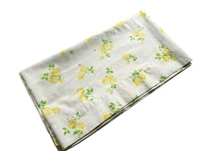 Vintage Yellow Roses Full Flat Top Sheet 1950’s 1960’s Romantic English Cottage - Thumbnail 2