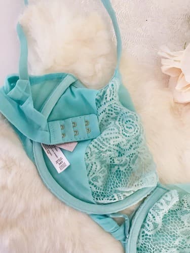 Victoria’s Secret 34D Bra Pastel Aqua Blue Chiffon Overlay Lace Lingerie Push Up - Thumbnail 4