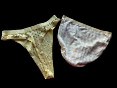 Victoria’s Secret YELLOW Hi Cut Panties Size MEDIUM Vintage COTTON Panty SET - Thumbnail 2