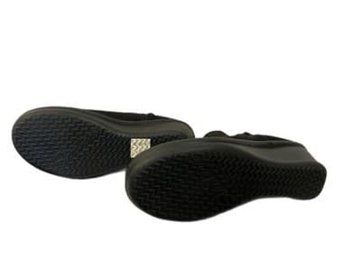 SKECHERS BLACK WEDGE HEEL BOOTIES SHOES HEELS SIZE 7 AIR COOLED MEMORY FOAM - Thumbnail 7