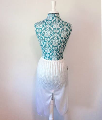 Vintage 1960’s White Skirt Slip Lingerie Half Slip Pink Embroidered Rose Aqua M - Thumbnail 4