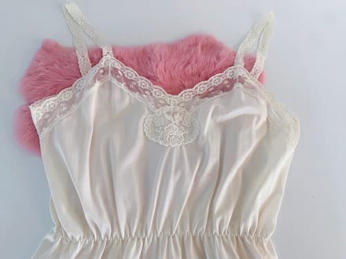 Vintage Camisole Pastel Cream Wide Floral Scalloped Lace Bodice Peplum Waist - Thumbnail 6