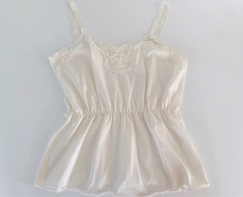 Vintage Camisole Pastel Cream Wide Floral Scalloped Lace Bodice Peplum Waist - Thumbnail 5