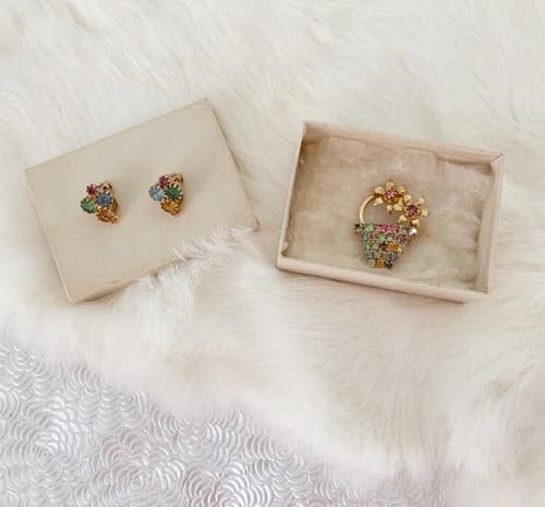 Vintage 1960’s Brooch Earring Set Pink Basket Green Aqua Sparkle Jewelry Pin Box - Thumbnail 3