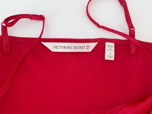 Victoria’s Secret Red Nighty Flowy Short Chemise Rosette Accent Medium Lingerie - Thumbnail 3