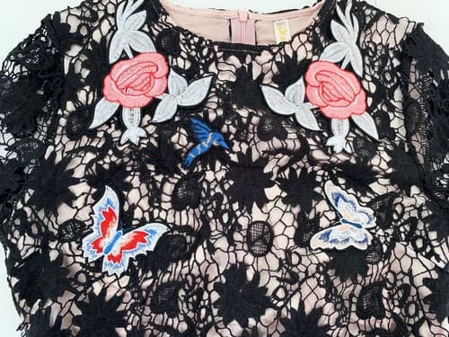Boutique Crochet Dress Pink Satin Lace Overlay Butterfly Rose Bird Appliqué S - Thumbnail 6