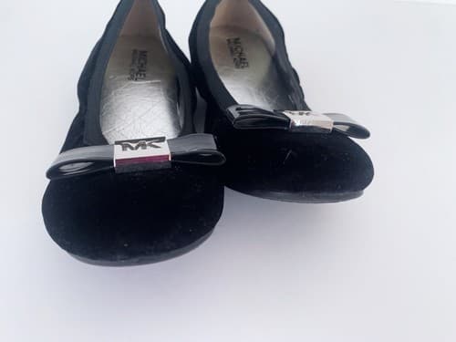 Michael Kors Ballet Flats Size 5 Black Velvet Shoes Flats Logo Bow Toe Designer - Thumbnail 7