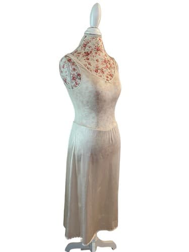 Vintage Warners Beige Nude Full Slip Dress 34 Elegant Ballerina Style Lingerie - Thumbnail 4