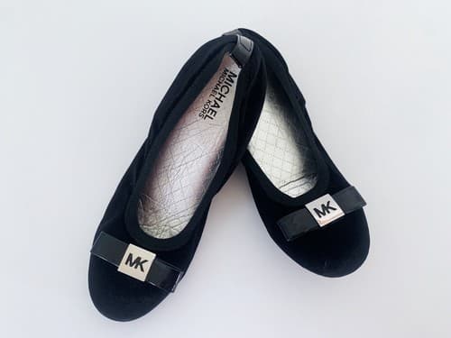Michael Kors Ballet Flats Size 5 Black Velvet Shoes Flats Logo Bow Toe Designer - Thumbnail 2