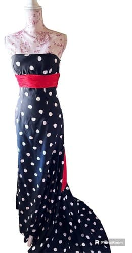 JOVANI 6 Prom Avant Garde Gown Black Red Polka Dots Formal Evening Dress Train - Thumbnail 7