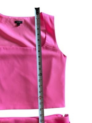 LARGE EXPRESS BUBBLEGUM PINK BELTED SKIRT TOP SET MODERN FASHION TRENDY GIRLYPOP - Thumbnail 9