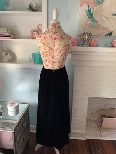 Vintage Skirt Talbots Long Black Velvet Maxi Skirt 8 Elegant Glam Evening Wear - Thumbnail 3
