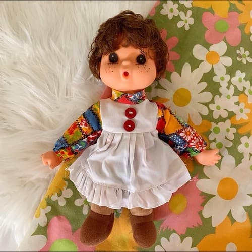 Sekiguchi Thumb Sucking Big Eye 10 inch doll 1970’s Mod Toy Patchwork Dress - Thumbnail 4