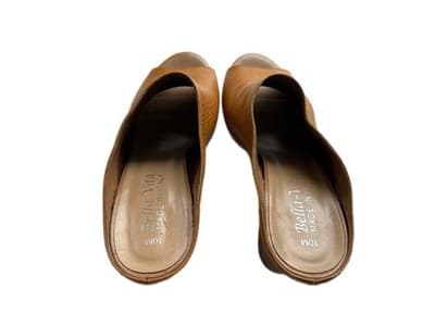 Size 10 Camel Colored Bella Vita Genuine Leather Mules Shoes Tan Slides Brown - Thumbnail 2