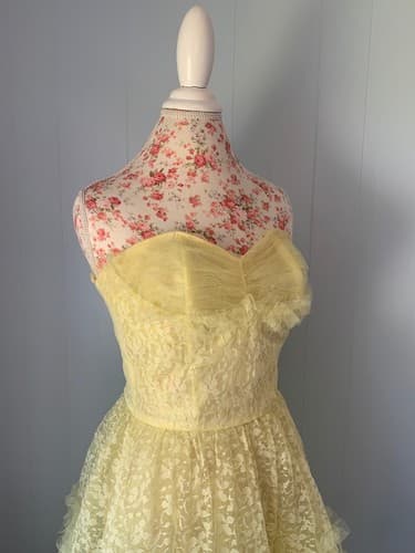 Vintage 1950’s Pastel Yellow Dress Pinup Bombshell Lace Petticoat Crinoline - Thumbnail 6