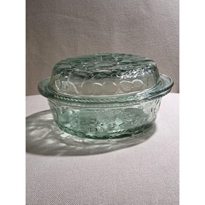Vintage Libbey Orchard Fruit Green Glass 3 Qt Casserole Dish with Pie Plate Lid