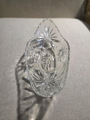 Vintage 4 piece Clear Pressed Glass Starburst Pattern Bowl and Tray Set - Thumbnail 5