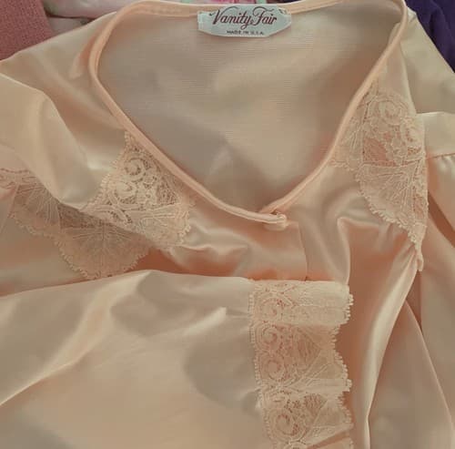 Vintage Pastel Peach Vanity Fair Robe Nylon 1960’s Housecoat Lace Shiny Small - Thumbnail 4