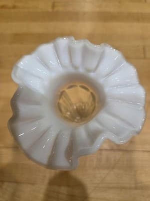 Vintage 1930s Jefferson Glass Opalescent Ruffled Rim Bud Vase Fenton Style - Thumbnail 3