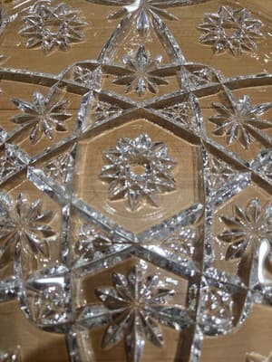 Anchor Hocking Crystal 13 Inch Round Decorative Platter - Star of David Pattern - Thumbnail 4