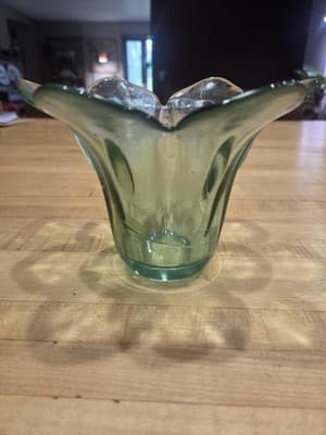 Celery Green Recycled Glass Tulip Candle Holder Flared Bowl 6 Inch - Thumbnail 6