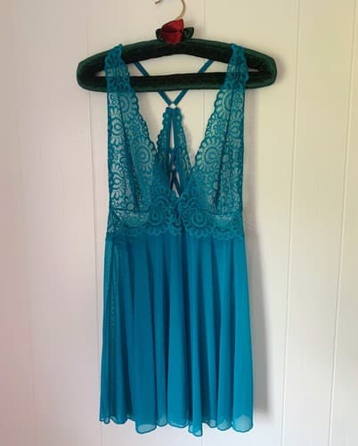 Nighty Lingerie L Babydoll Scalloped Lace Chemise Escante Teal Braided Back NWOT - Thumbnail 2