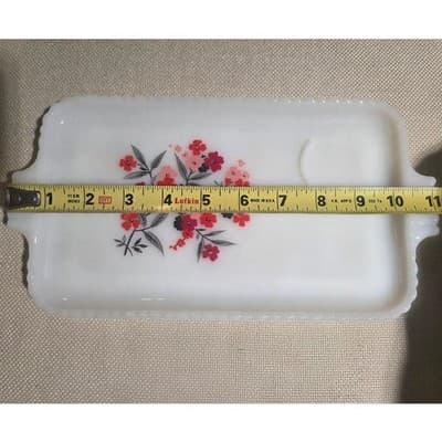 Vintage Fire-King Primrose Milk Glass Snack Set 4 Plates & 4 Cups 8pc Lot MCM - Thumbnail 3