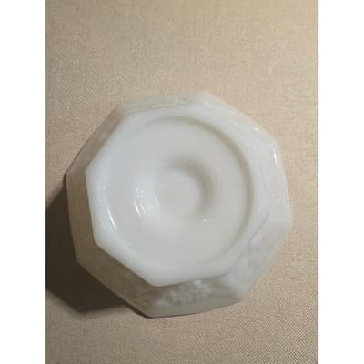 Vintage Anchor Hocking Milk Glass Pedestal Fruit Bowl. Non-stippled Background - Thumbnail 3